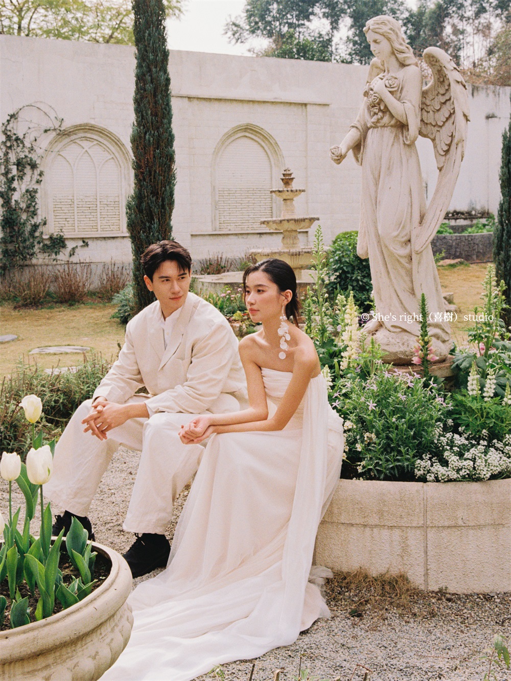 在无声的流转之间