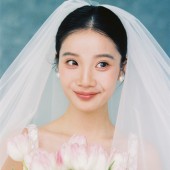 像一朵慢慢盛放的花
